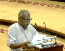 V. S. Achuthanandan taking oath as member of Assembly on Thursday