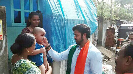 Sreesanth interacting with voters during election campaign in Thiruvananthapuram